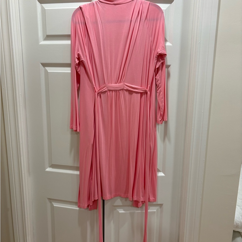 Kyte Pink Robe - Picture 2 of 2